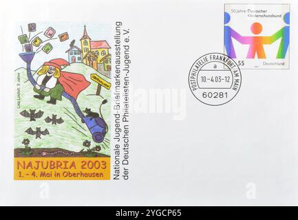 Brief mit gestempelter Briefmarke, gedruckt von Deutschland, der den Kinderschutz fördert, auch für NAJUBRIA `03 in Oberhausen, um 2003. Stockfoto